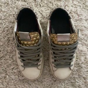 P448 John Pearl Bubble Gold Sneaker